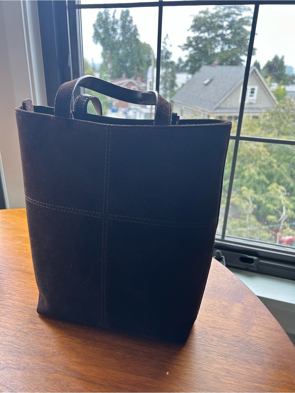 Gucci Sylvie Brown Suede Mini Tote Bag - Picture 6 of 6